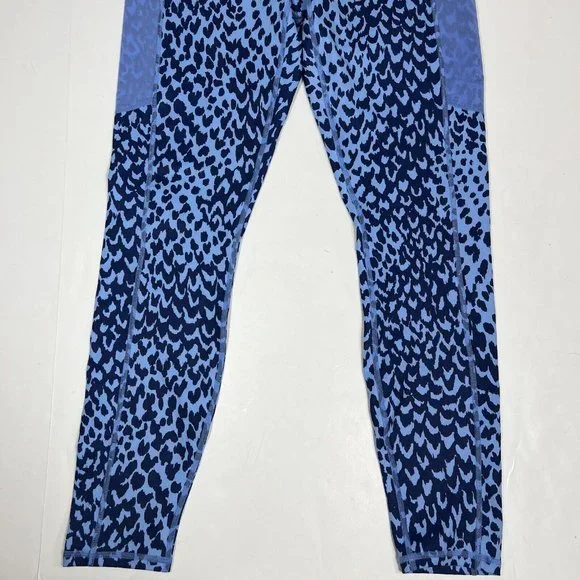 Fabletics On-The-Go PowerHold High-Waisted Legging Womens Blue Marina Sahara L - Picture 4 of 10